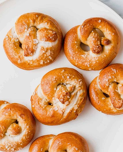 Soft Sourdough Pretzels Recipe