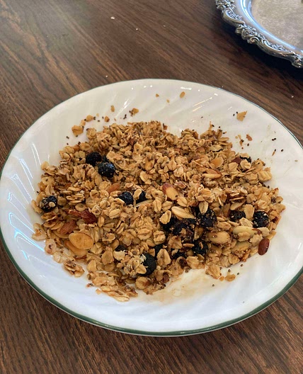 Dree’s Made Up Granola 