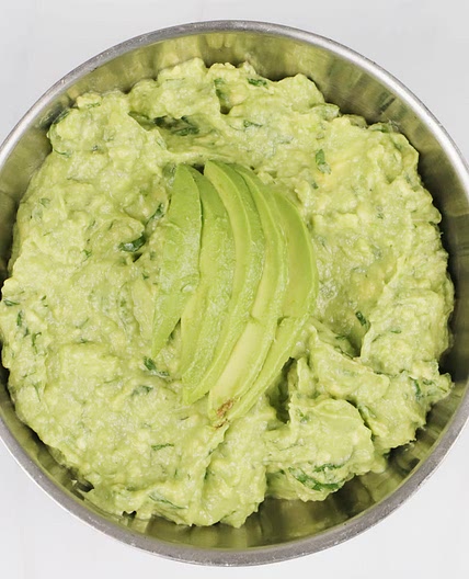 Keto Creamy Avocado Dip
