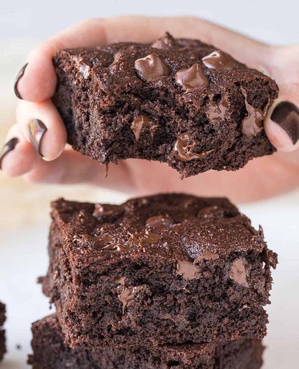 Fudgy Keto Brownie Recipe with Almond Flour (Dairy-Free!)