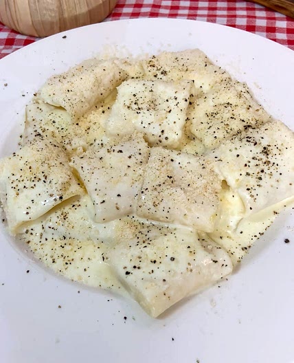 LEEK AND CHEESE PASTA