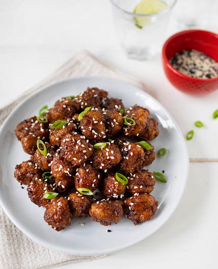 Sticky Garlic Chicken Bites