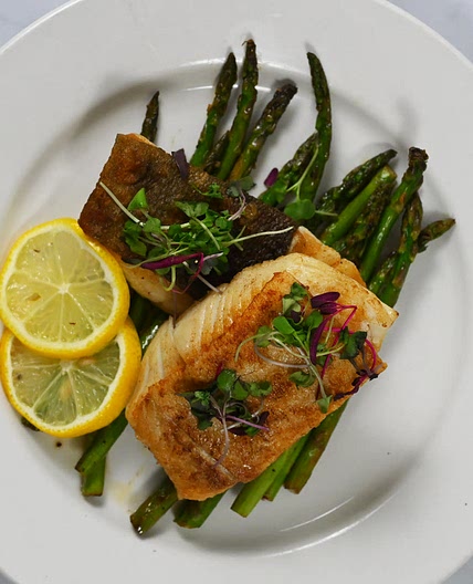 Keto Garlic Lemon Halibut