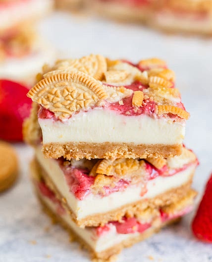 Golden Oreo Strawberry Cheesecake Bars