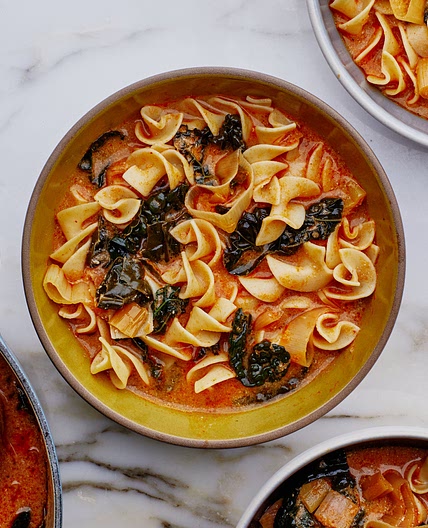 Creamy Curry Egg Noodle Soup