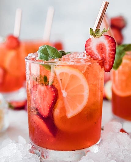 Strawberry Basil Lemonade