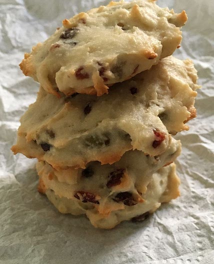 Vanilla Nut Cookies