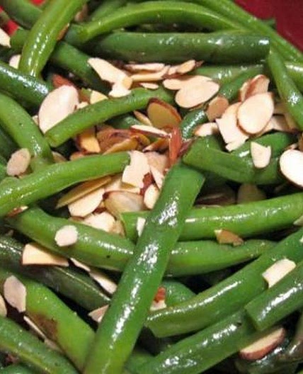 Simple To-die-for Green Beans and Almonds