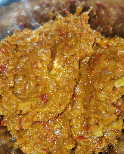 Thai red curry paste