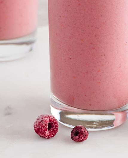 Recipe: Raspberry Ginger Power Smoothies