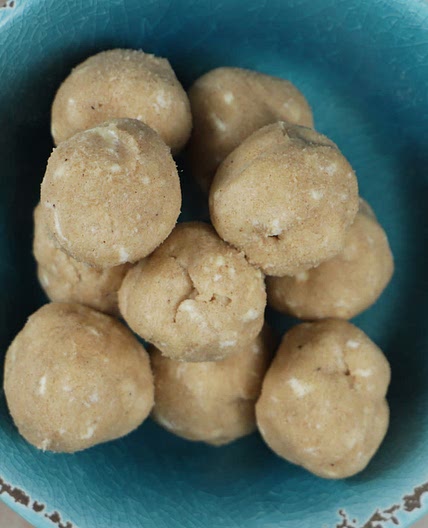 Keto Speckled Gingerbread Fat Bombs
