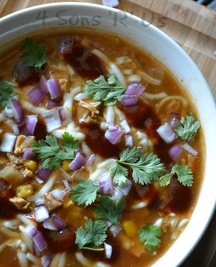 Slow Cooker Barbecue Chicken Pizza Soup