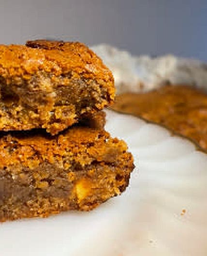 Fudgey caramilk brownies
