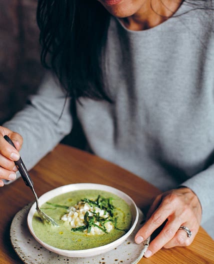 Creamy Broccoli Soup with Cheesy Macaroni