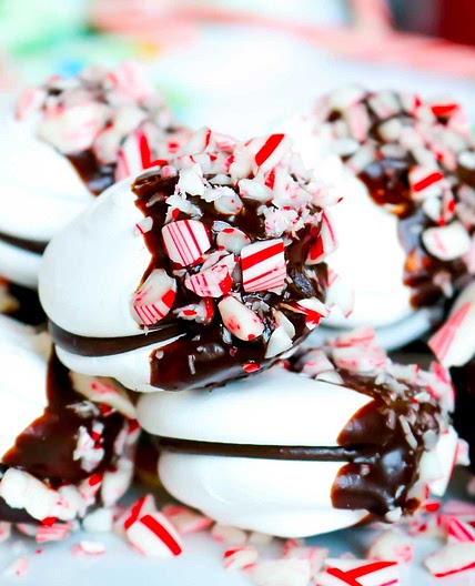 Chocolate Peppermint Meringue Sandwich Cookies