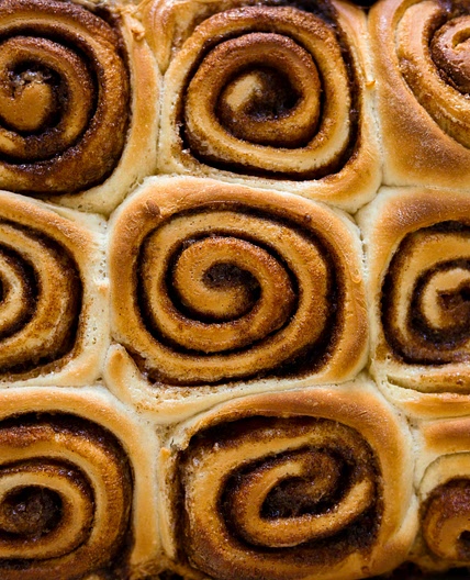 Cinnabon Copycat Cinnamon Rolls