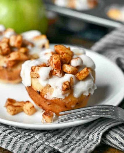 Apple Pie Cinnamon Rolls