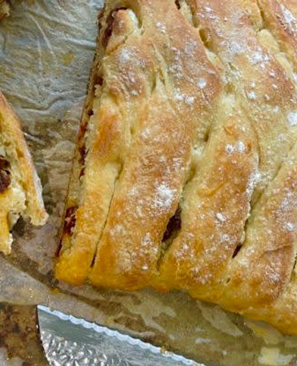 Goat cheese sundried tomato bread