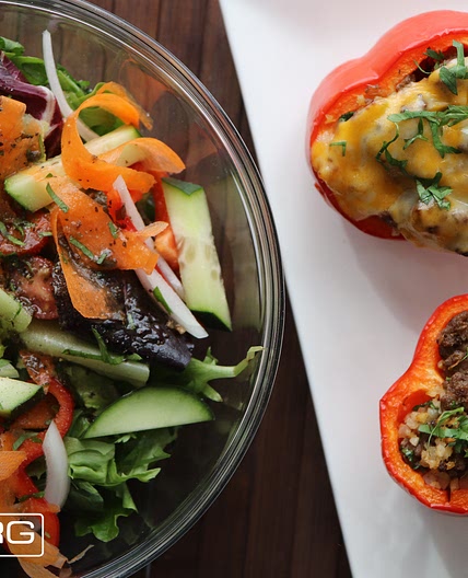 Ketogenic Stuffed Peppers