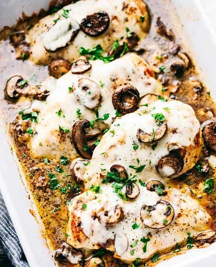 Chicken with cheesy mushroom gravy