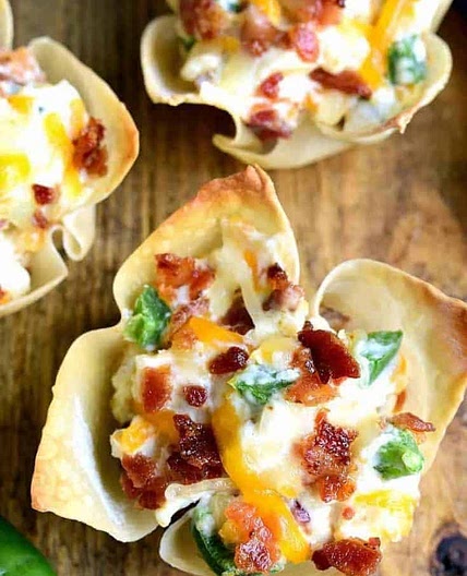 Jalapeno Popper Wonton Puffs