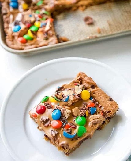 Chocolate Chip Cookie Candy Bars