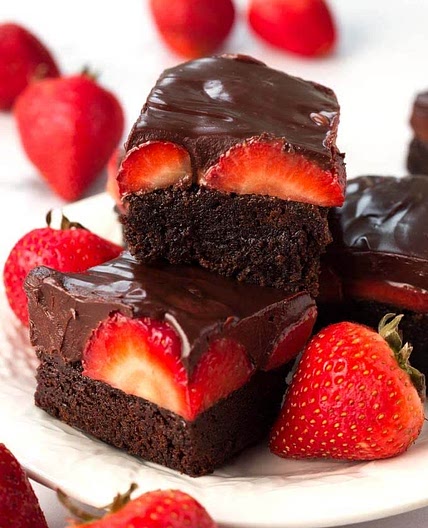 Chocolate Covered Strawberry Brownies