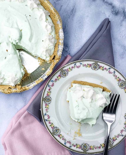 No Bake Pistachio Cream Pie