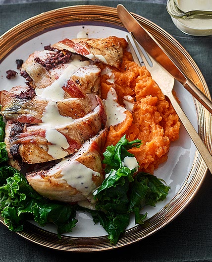 Black pudding stuffed chicken with whisky sauce