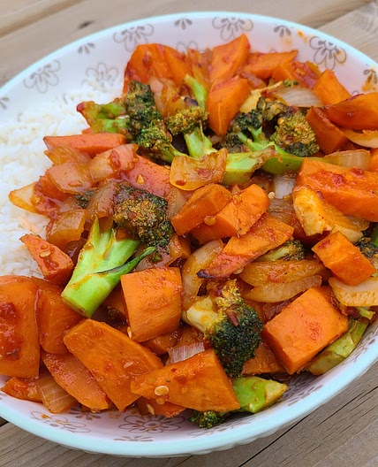 Gochujang Sweet Potatoes and Broccoli Stir-fry