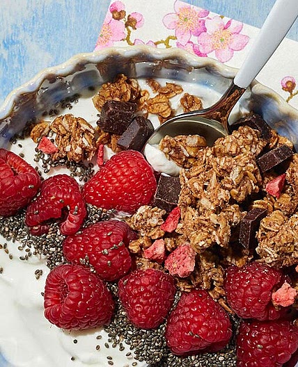 Simple Yogurt Bowl