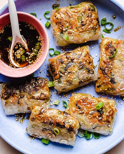 Crispy Rice Paper Dumplings