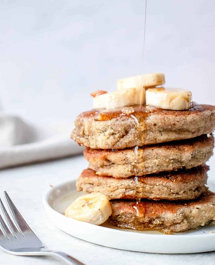 AIP Banana Pancakes (paleo, nut-free, vegan)