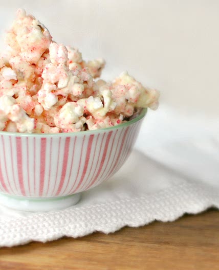 White Chocolate Peppermint Popcorn