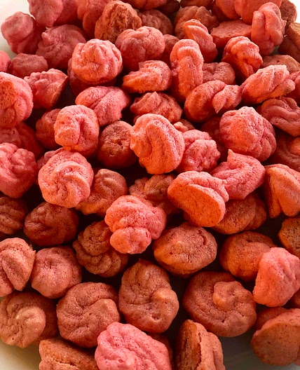 Keto Strawberry Meringue Cookies