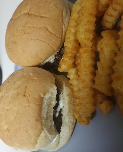 Simple Cheeseburger