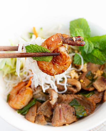 Vietnamese Noodles with Grilled Pork & Shrimp (Bun Thit Nuong) — Vietnamese Home Cooking Recipes