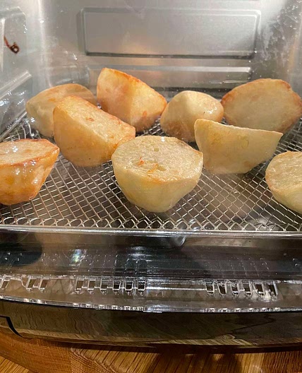 Air fried roast potatoes