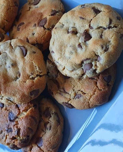 PEANUT BUTTER CHOC CHIP COOKIES