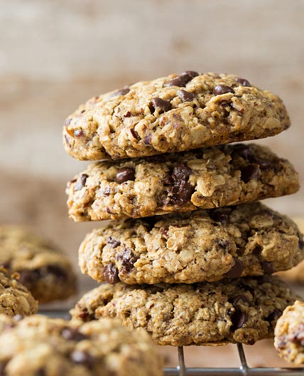 Vegan "Turtle" Oatmeal Cookies