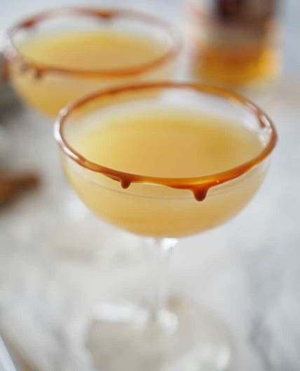 Caramel Apple & Spiced Rum Cocktail