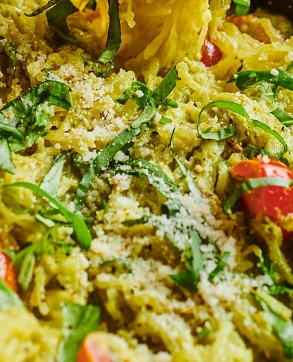 Creamy Pesto Spaghetti Squash