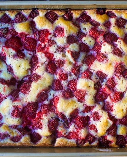 Summer Strawberry Cake