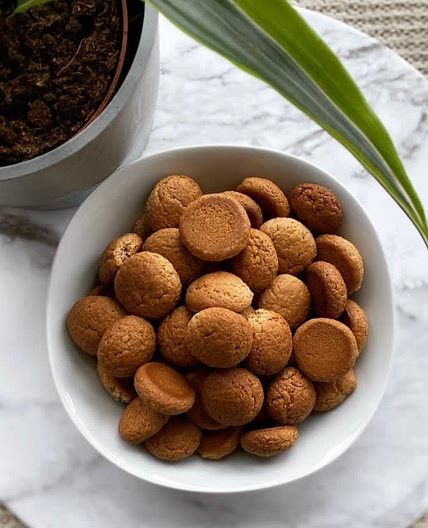 Dutch spiced biscuits (Pepernoten)