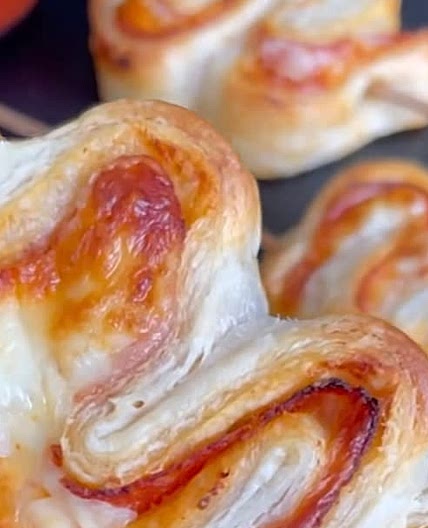 Pepperoni Pizza Sticks