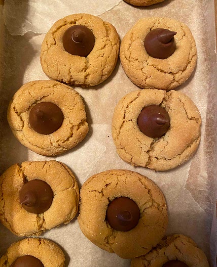 Dorothea Frueh’s Peanut Blossoms