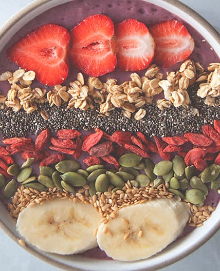 Simple Berry Smoothie Bowl