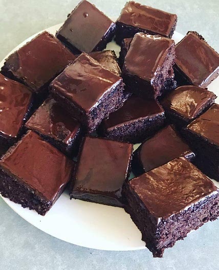 Zucchini Chocolate Cake 24 slices 110 calories each low fat *