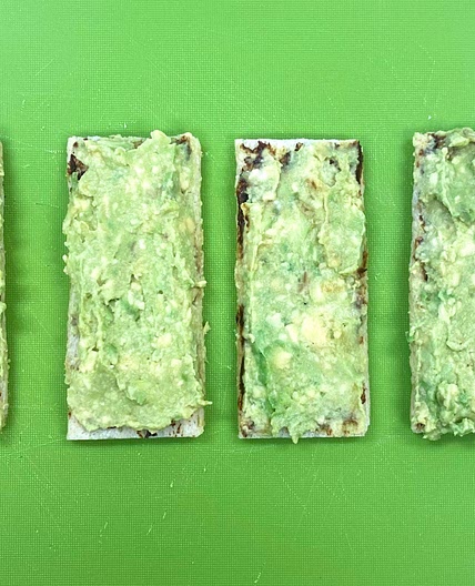 Avocado and Vegemite Cruskits 119 calories 16g carbs 1.8g fat 4g protein 
1 serve high fibre *