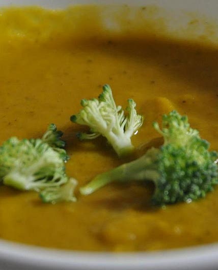 Broccoli sweet potato soup